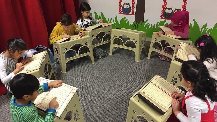 Almanya’da okul öncesi çocuklara din öğretimi programı