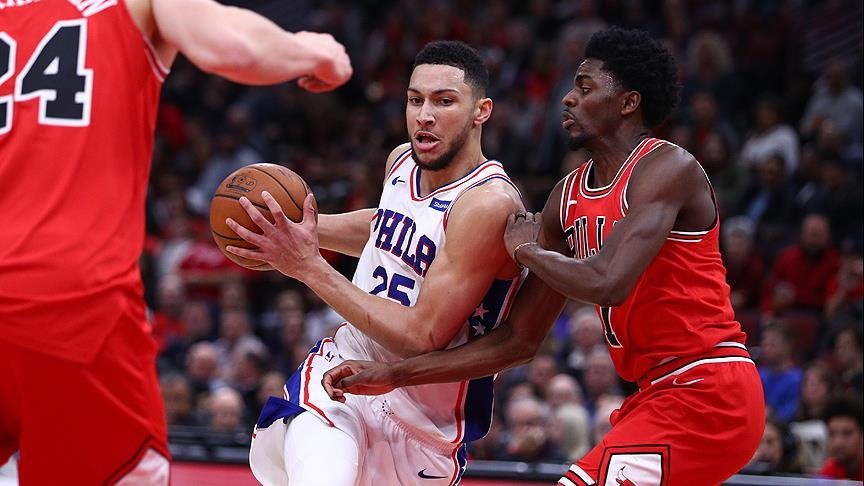 Çaylak Simmons’tan 5’inci ‘triple double’