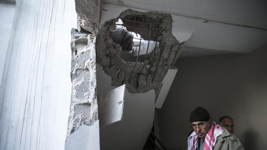 PYD/PKK’nın saldırdığı evlerde onarım çalışmaları sürüyor