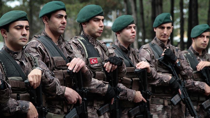 Özel harekat polisleri Afrin’e dualarla uğurlandı