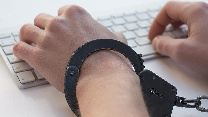 Sosyal medyadan terör propagandasına 2 tutuklama