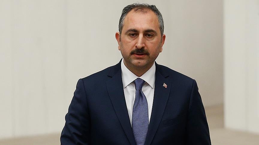 Adalet Bakanı Gül’den Hollanda’ya tepki