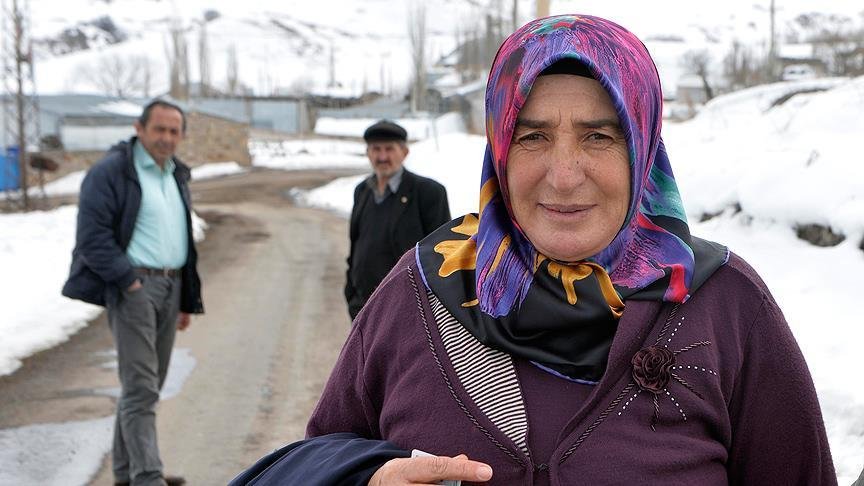 Kadın muhtarın köyüne hizmet aşkı ‘kanser’ tanımadı