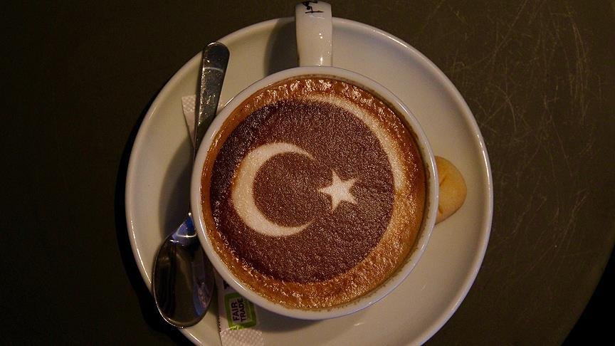 Türklerin başlattığı ‘selfieçino’ Hollanda’da ilgi odağı oldu