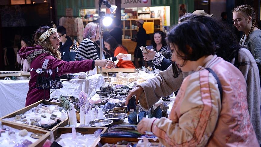 Avustralya’daki ‘gece pazarı’ turistlerin ilgi odağı