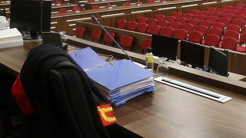 FETÖ firarisi eski savcının amcası tutuklandı