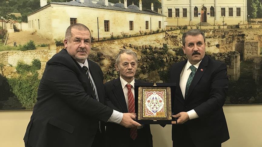 BBP Genel Başkanı Destici’den Kırım Tatar Milli Meclisi’ne ziyaret