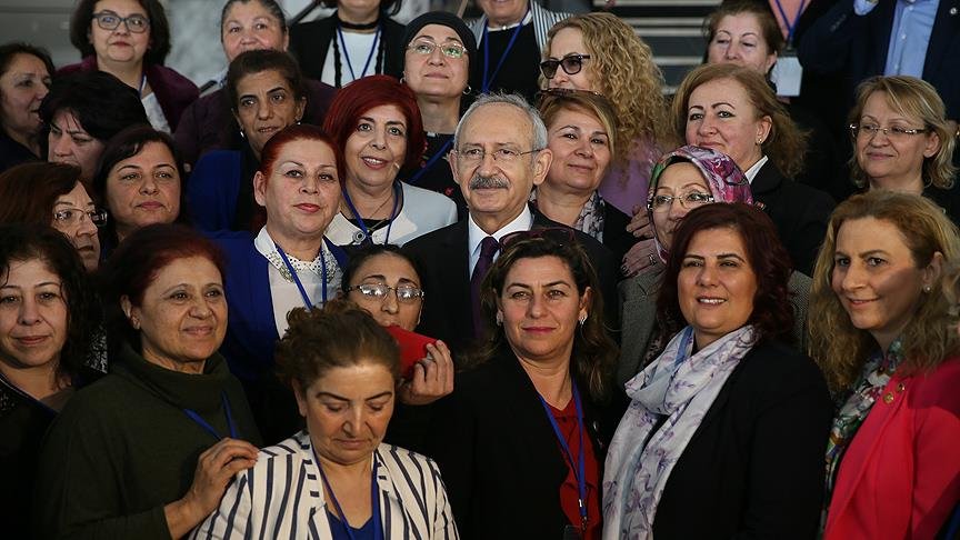 ‘Kadınları dışlayan anlayışı ters yüz etmemiz lazım’