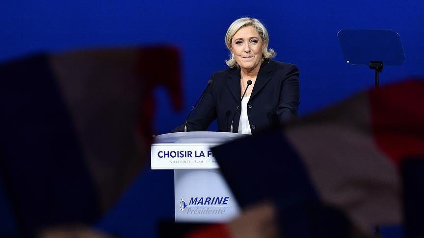 Fransa’da Le Pen’e 30 bin avro para cezası onaylandı