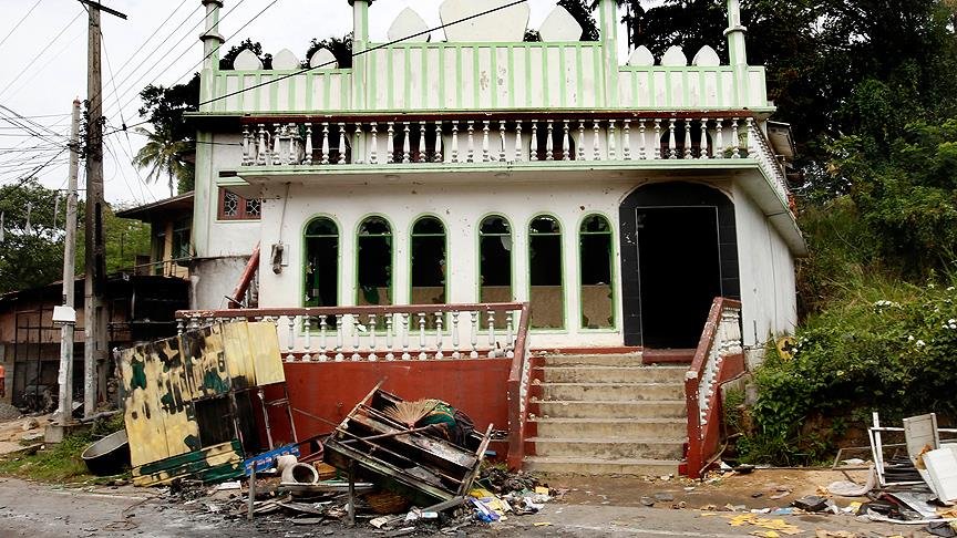 Sri Lanka’da Müslümanları hedef alan saldırılar sürüyor