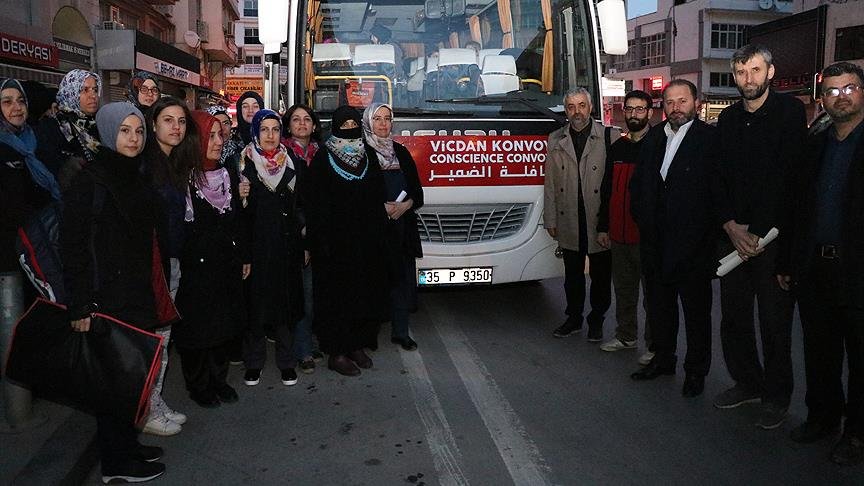 Vicdan Konvoyu’na İzmirli kadınlardan destek