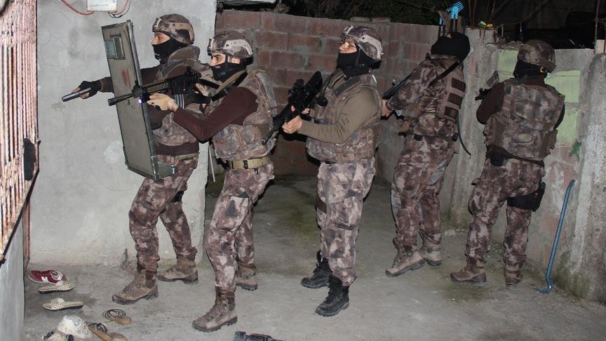 Adana’da DEAŞ operasyonu: 13 gözaltı