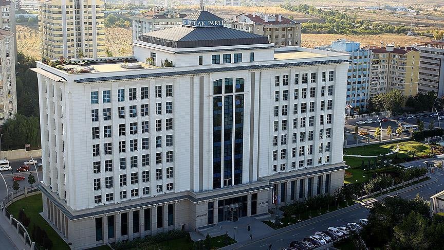 AK Parti’nin İstanbul’daki 14 ilçe başkan adayı belirlendi