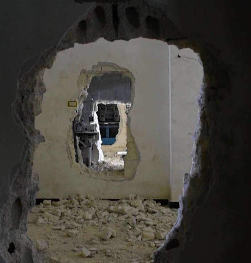 Teröristler Afrin’i yakıp yıkarak kaçtı