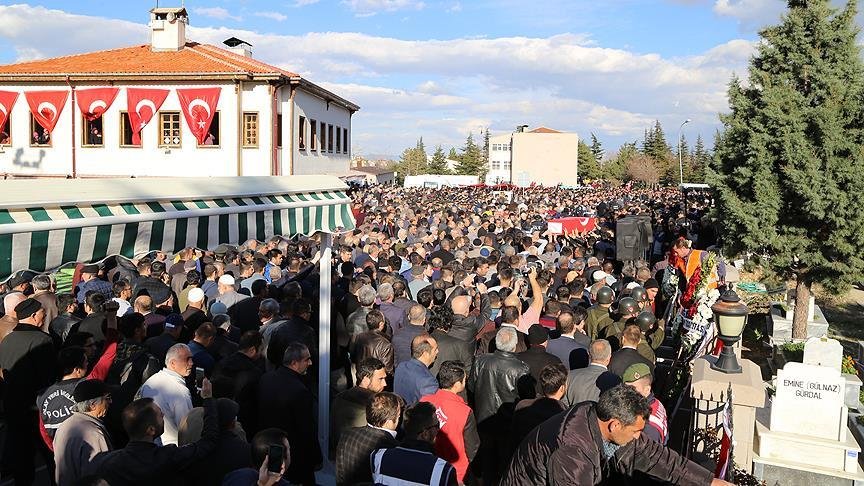 Şehit Jandarma Astsubay Kıdemli Çavuş Ufacık’ın cenazesi defnedildi