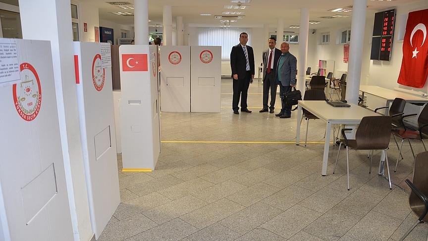 Avusturya’daki seçmenler 7-19 Haziran’da oylarını kullanacak