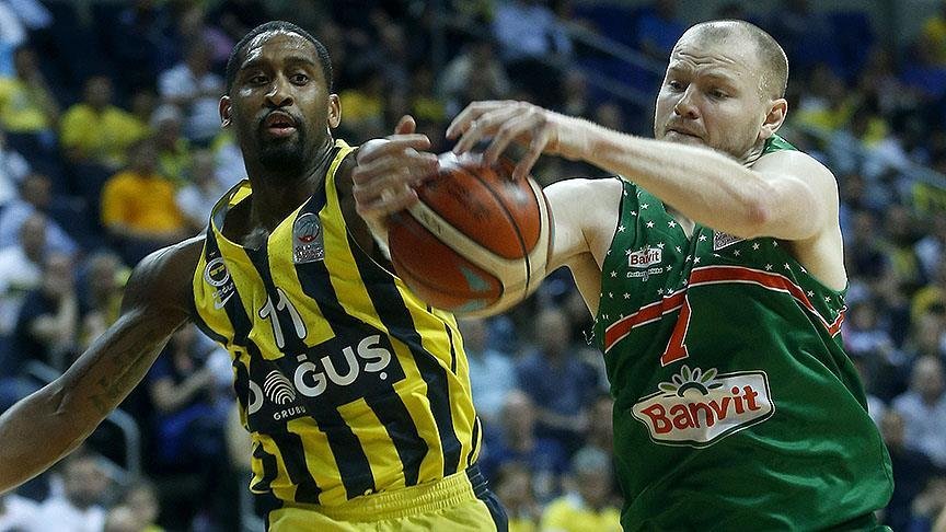 Fenerbahçe Doğuş yarı final serisinde 2-0 önde