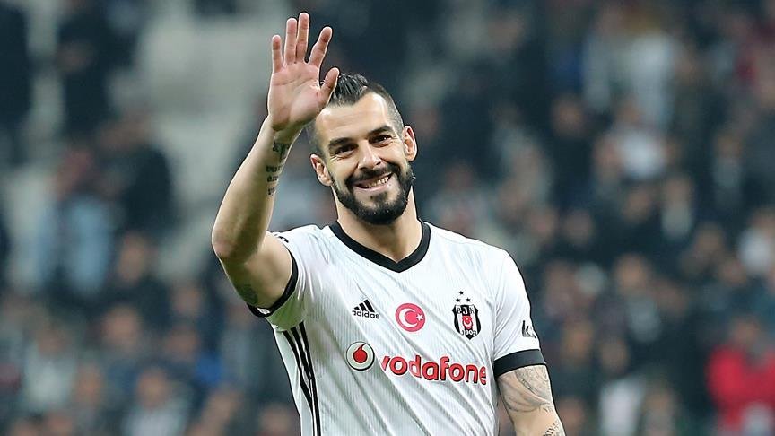 ‘Türkiye, futbola aşık bir ülke’