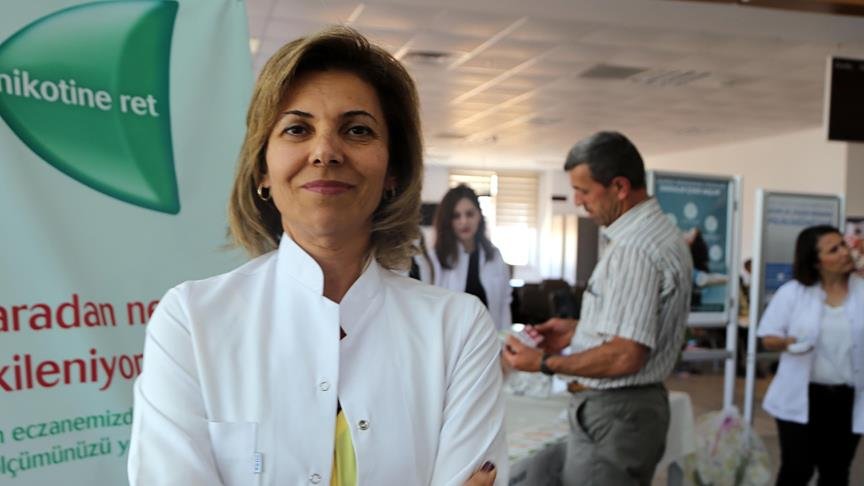 ‘Sigara kadınların kalbini daha çok etkiliyor’