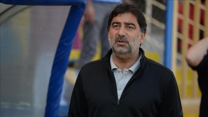Trabzonspor, Ünal Karaman ile görüşmelere başladı