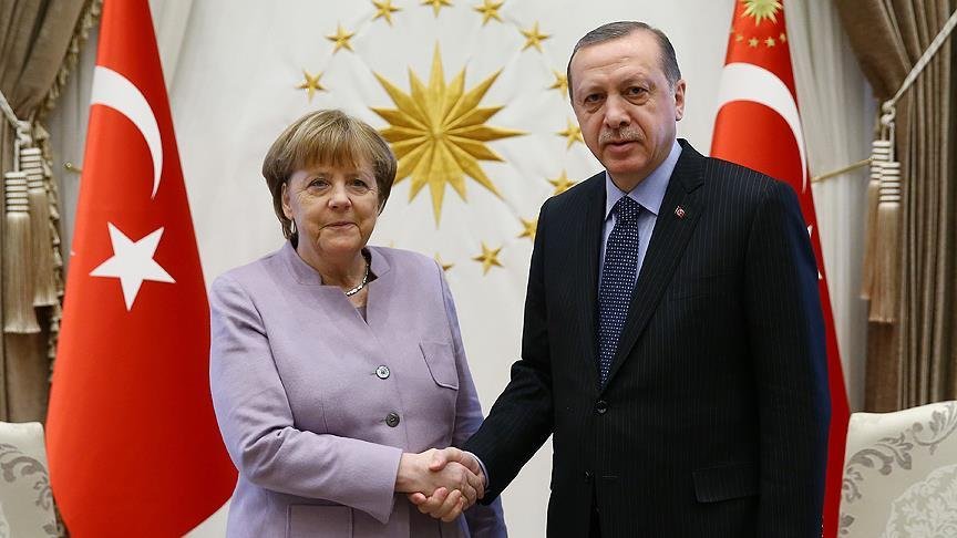 Merkel’den Erdoğan’a davet