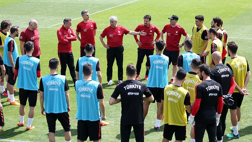 A Milli Futbol Takımı Tunus karşısında