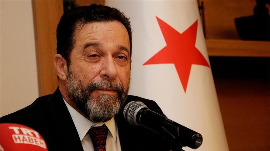 KKTC’de Serdar Denktaş cumhurbaşkanlığı seçimi için adaylığını açıkladı