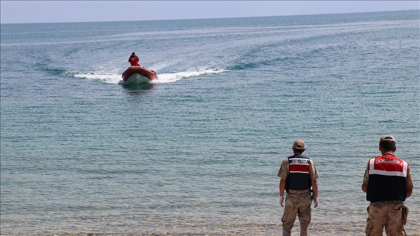 Van Gölü’nde teknenin batması sonucu kaybolan 3 kişinin daha cesedi bulundu