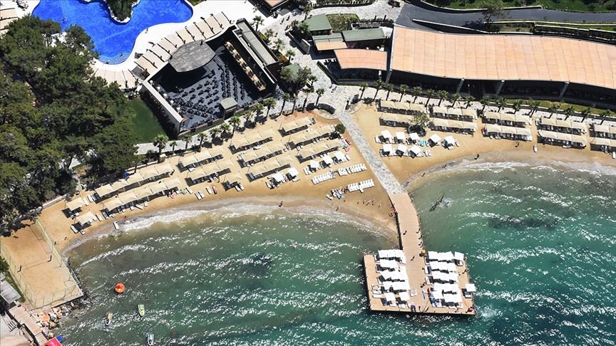 Turizmcilerin yüzü ‘son dakika’ rezervasyonlarıyla güldü