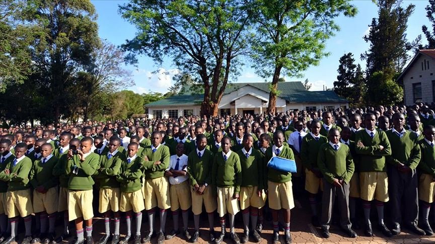 Kenya’da okullar 2021’e kadar kapalı kalacak