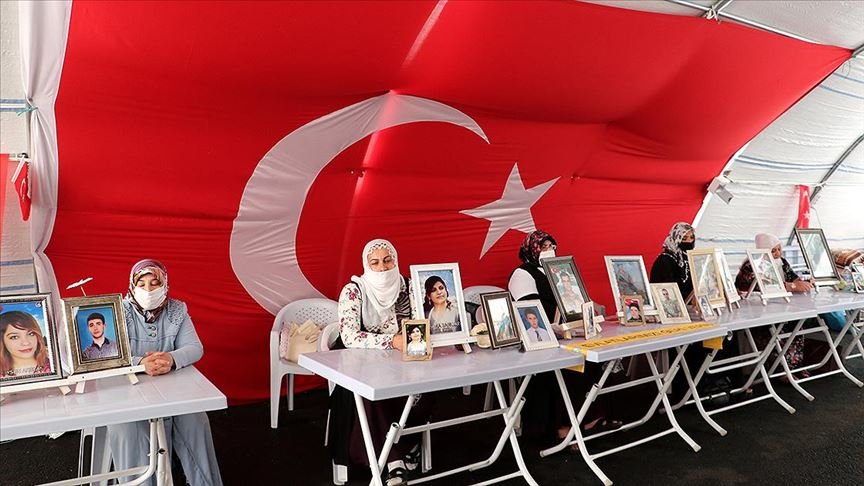 ‘Diyarbakır aileleri’ bir evlada daha kavuşacak olmanın sevincini yaşıyor