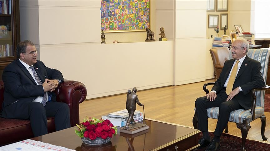 Kılıçdaroğlu, KKTC Çalışma ve Sosyal Güvenlik Bakanı Faiz Sucuoğlu’nu kabul etti