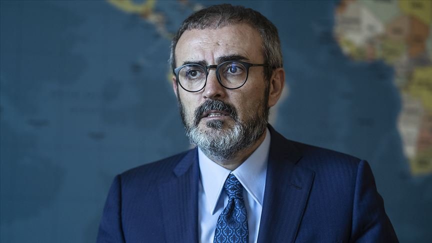 AK Parti’li Ünal’dan ‘sosyal medya düzenlemesi’ açıklaması