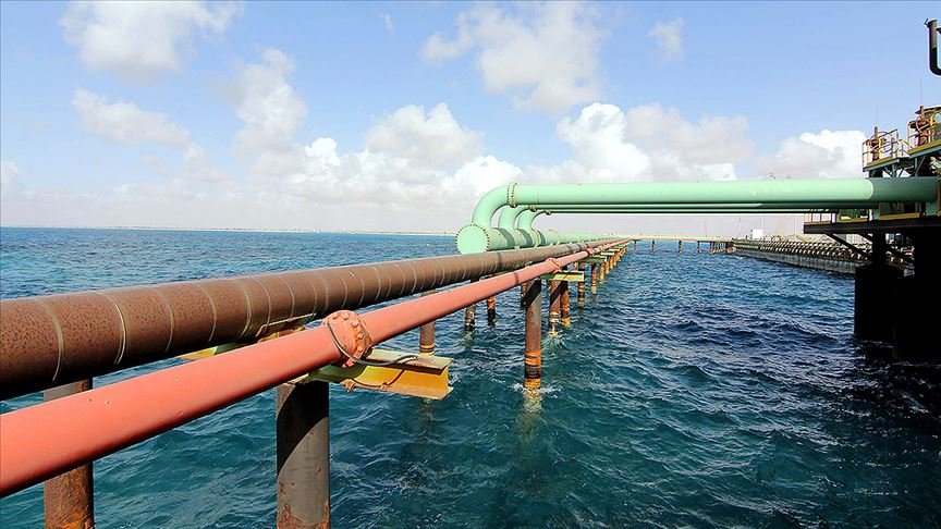 Hafter’e bağlı silahlı grup Sidra Limanı’nda petrol yüklemesini engelledi