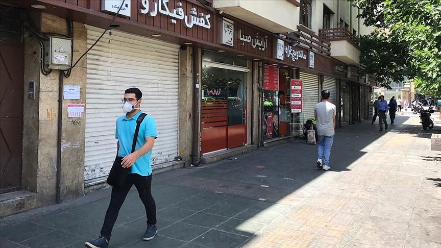 İran’da maske yarından itibaren zorunlu olacak