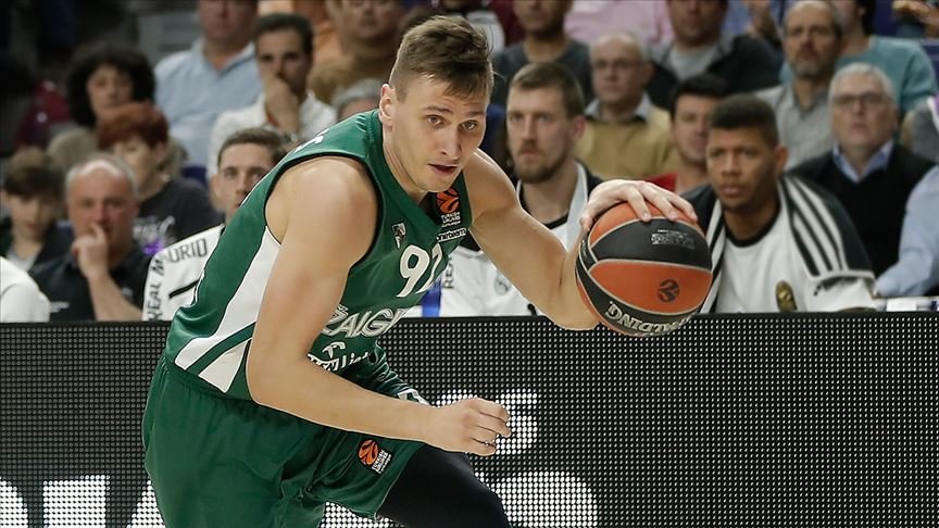 Fenerbahçe Beko Edgaras Ulanovas’ı transfer etti