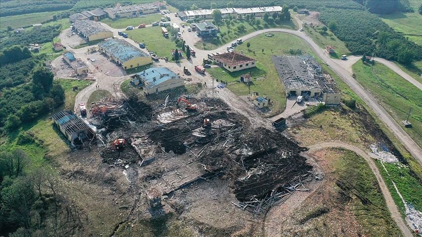 Sakarya’da havai fişek fabrikasındaki patlamaya ilişkin idari soruşturma başlatıldı