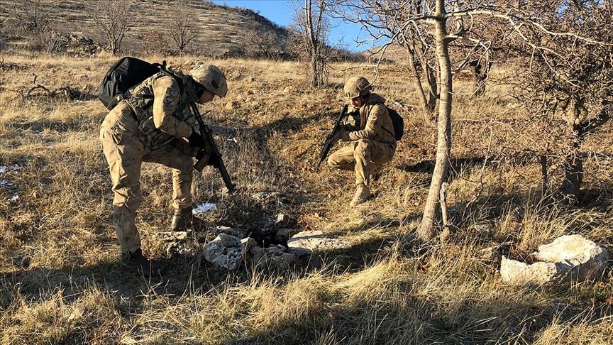 Tunceli’de etkisiz hale getirilen 2 teröristten birinin gri kategoride aranan Ferhat Ateş olduğu belirlendi