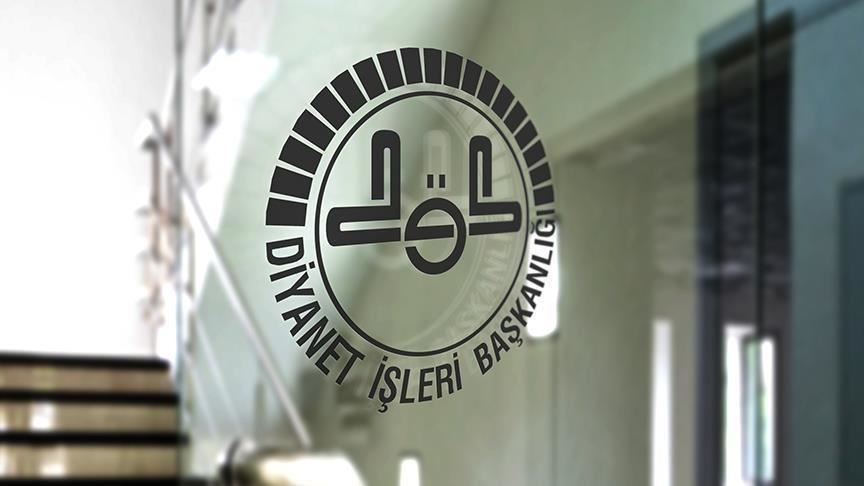 Diyanet: 2020’de hac için kesin kayıt yaptıranlar 2021 için erteleme veya vazgeçme tercihinde bulunabilecek