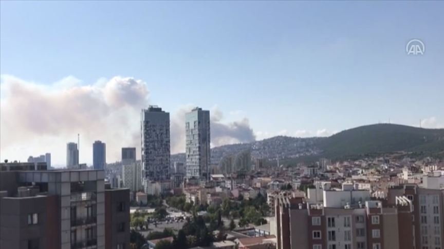 Maltepe’de askeri alanda yangın