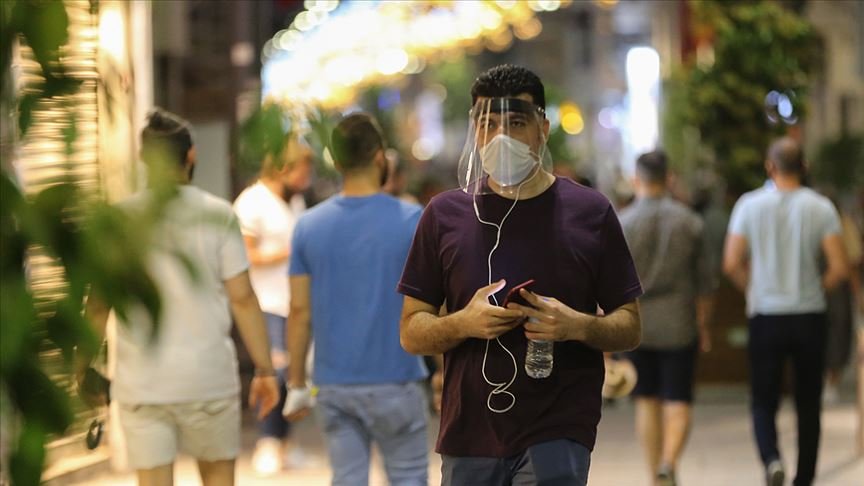 Türkiye’de Kovid-19’dan 215 bin 516 kişi iyileşti