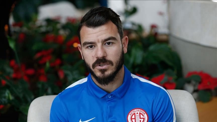 Antalyaspor’da Yekta Kurtuluş ile yollar ayrıldı