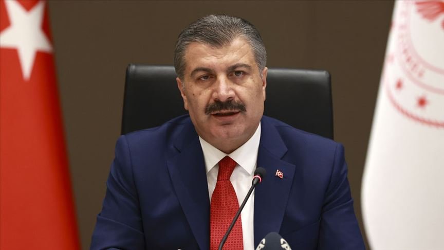 Sağlık Bakanı Koca:  Sağlık hizmeti bir takım işidir ve her sağlık çalışanı bu takımın bir üyesidir