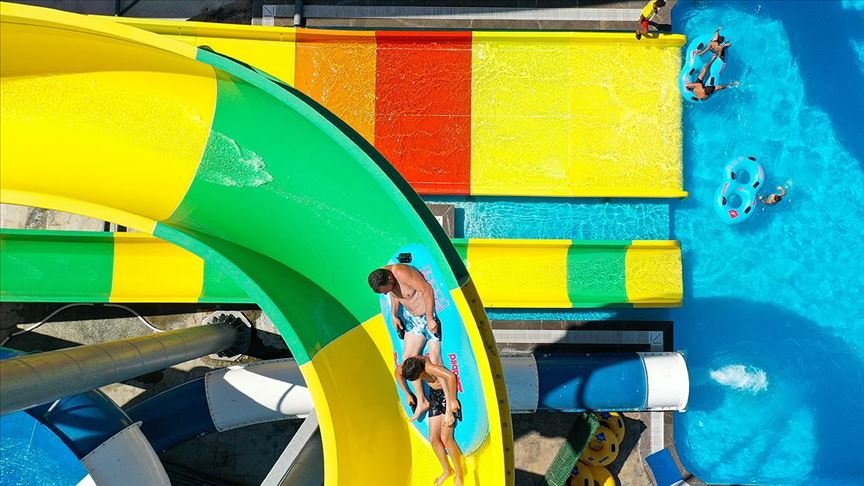 İstanbulluların ‘aquapark’ keyfi