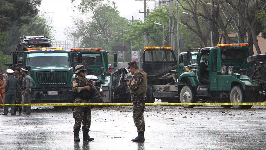 Afganistan’da askeri birliğe saldırı: 7 ölü