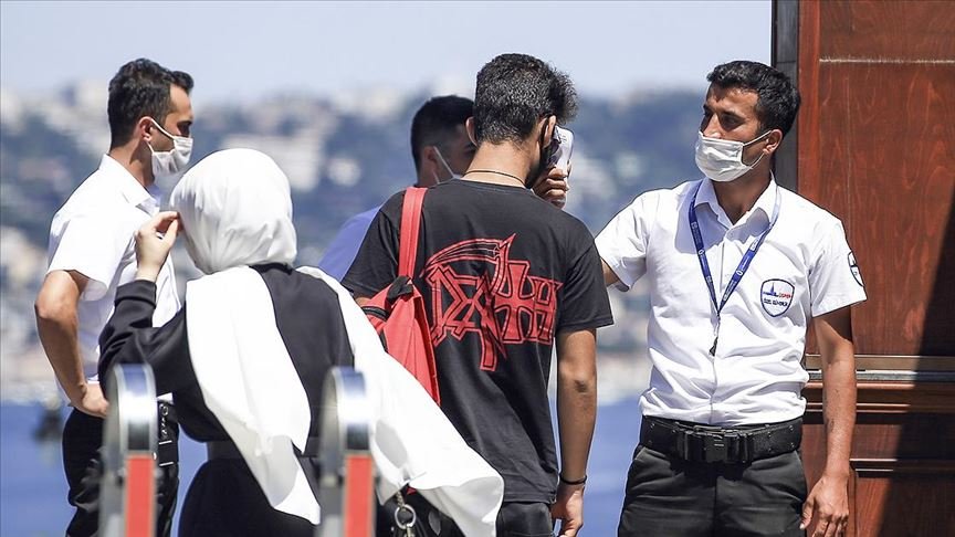 Türkiye’de Kovid-19’dan 216 bin 494 kişi iyileşti