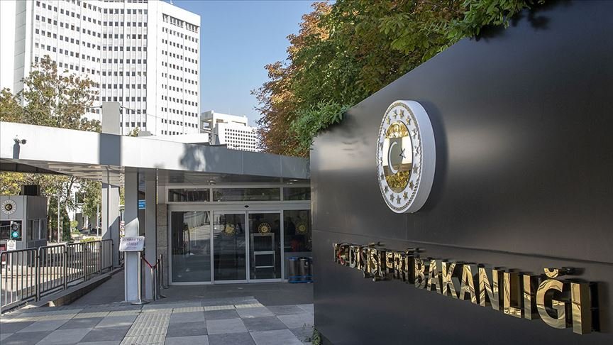 ‘Türkiye kendisine karşı oluşturulan şer ittifaklarını yerle yeksan edecek imkanlara sahiptir’