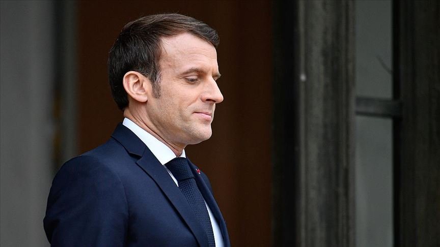 Macron, Fransa’nın Lübnan’ın iç işlerine karıştığına yönelik eleştirileri reddetti
