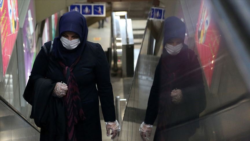 İran’da Kovid-19 nedeniyle can kaybı 17 bini aştı