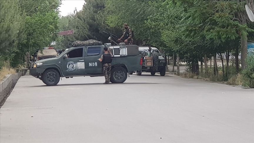 Kabil Valisi Haydari’ye silahlı saldırı